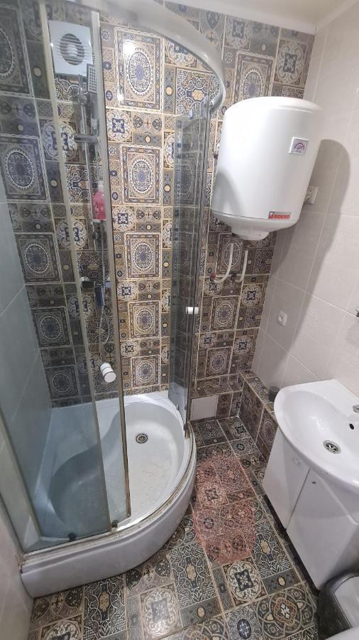 Apartaments On Vulytsia Heroiv Ato 32 Krzywy Róg Zewnętrze zdjęcie